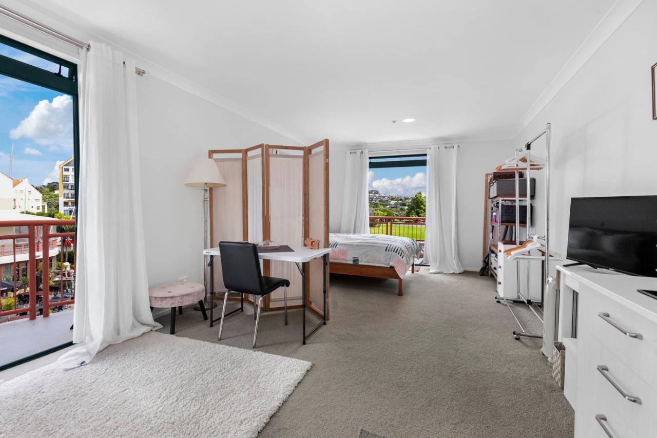 Harbourside Haven - Whangaparaoa Studio Apartment Te Whanga Exterior foto