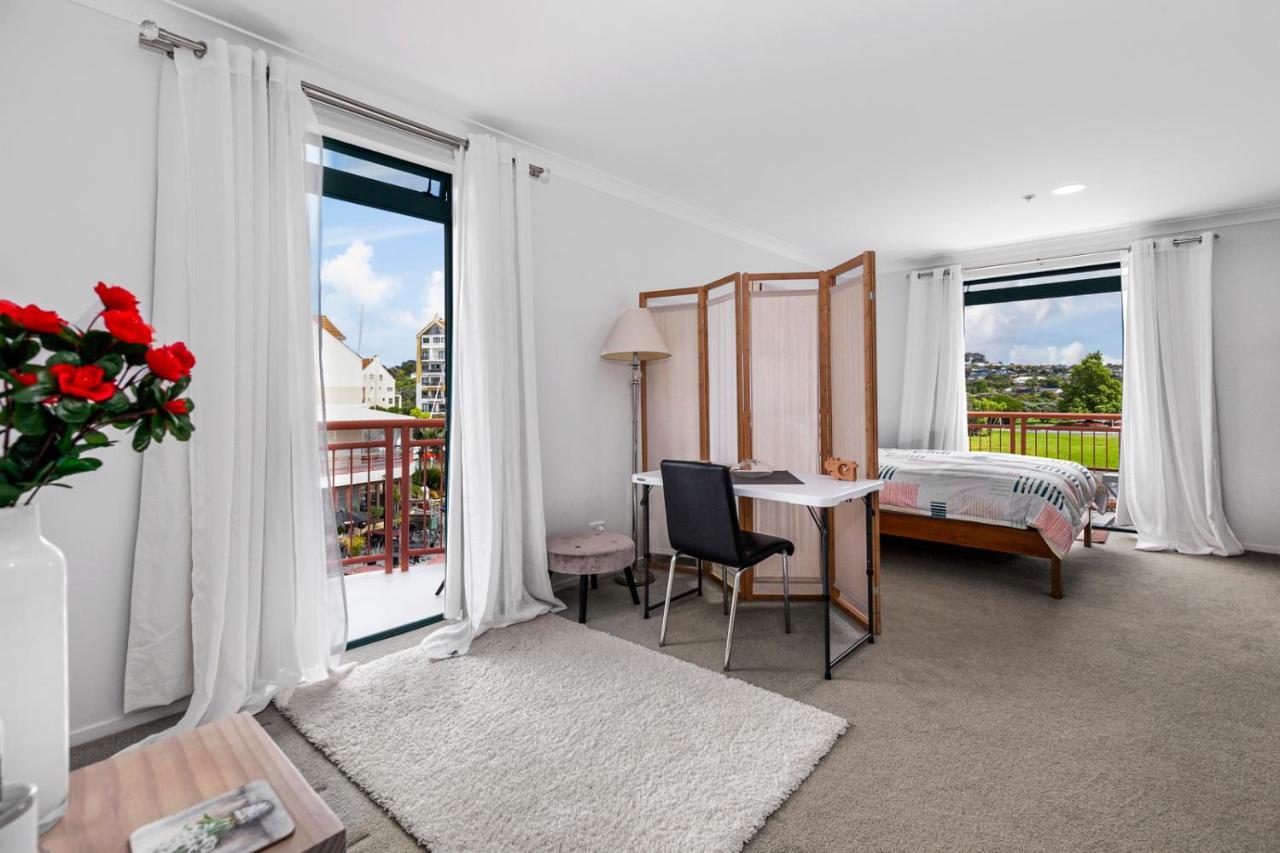 Harbourside Haven - Whangaparaoa Studio Apartment Te Whanga Exterior foto